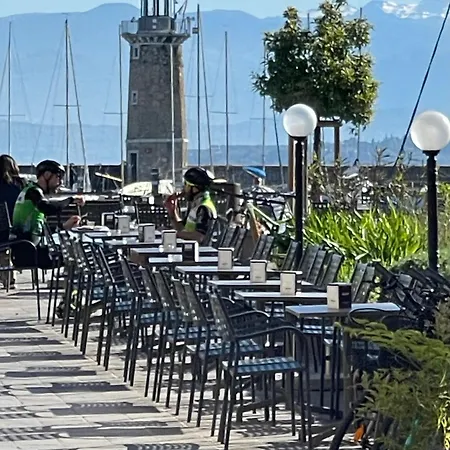 Nido Tra Castello E Casa vacanze Desenzano del Garda